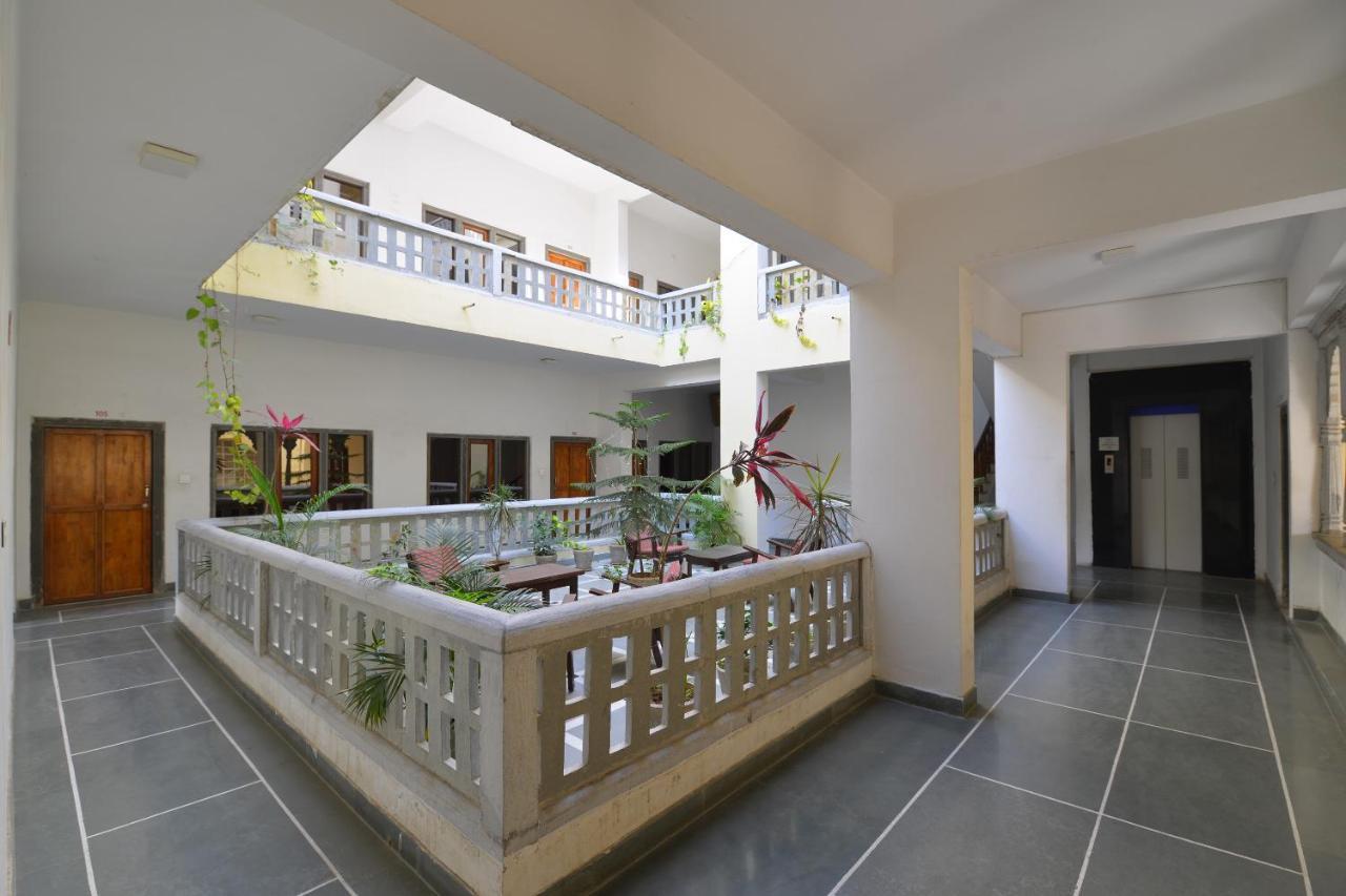 Oyo 1159 Hotel Chandra Prakash 烏代浦 外观 照片
